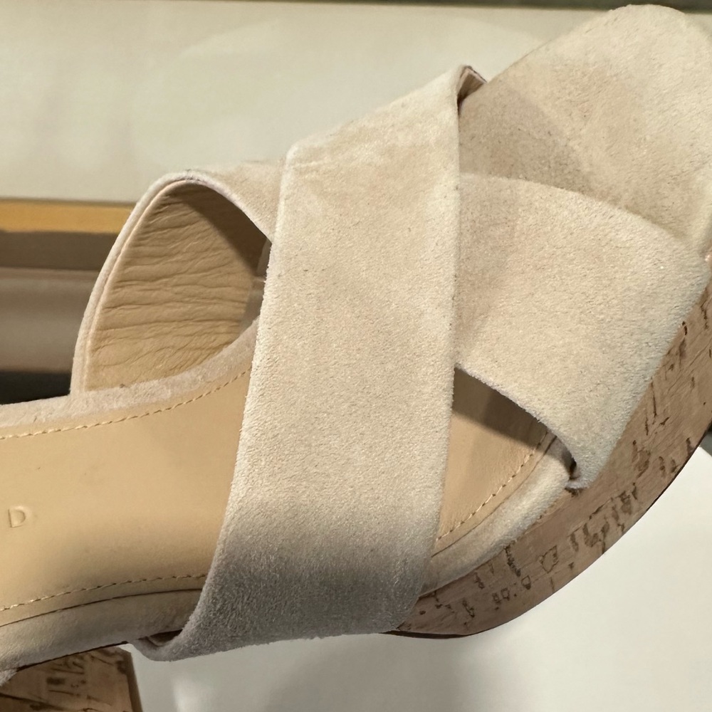 🌹VERONICA BEARD🌹 Lucille Cork Suede Platform Sandals Size: 9M - Picture 12 of 16